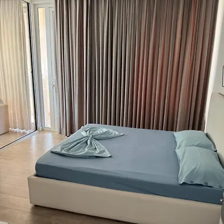 Aura Apartment Durres Exterior photo